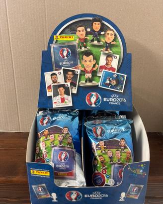 Lotto 12 bustine personaggi + stickers Euro 2016