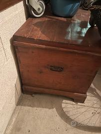 Baule rustico in legno massello - stile vintage
