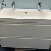 Mobile con lavabo doppio IKEA