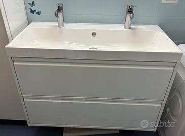 Mobile con lavabo doppio IKEA
