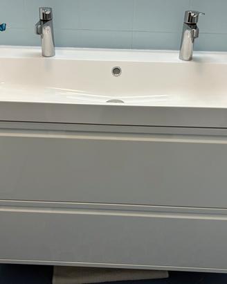 Mobile con lavabo doppio IKEA