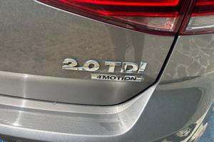 Volkswagen Golf 2.0 TDI 5p. 4MOTION Highline BlueM