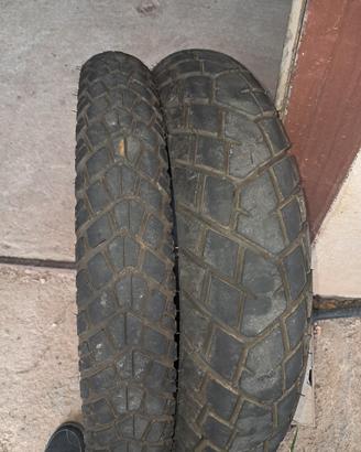 gomme moto