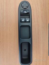 Pulsantiera alzavetri lato guida per peugeot 207