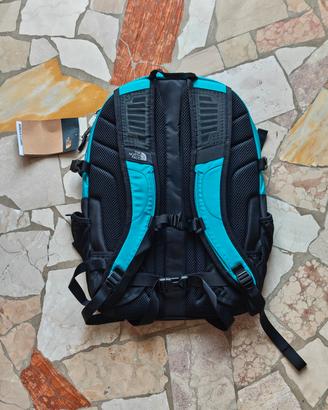 North Face Borealis Classic – Summit Gold/Nero