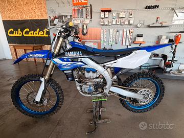 Yamaha yzf250