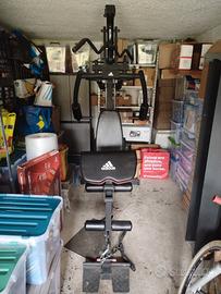 macchinario Gym multifunzione Adidas palestra