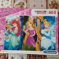 Puzzle principesse piu vespa bambole