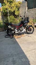 Aprilia tuareg 660