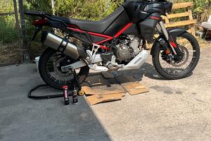 Aprilia tuareg 660