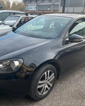 VOLKSWAGEN GOLF 6 – 1.6 BENZINA – KM 132000