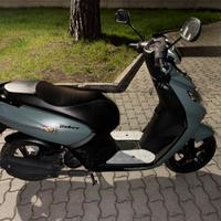 Peugeot Kisbee Shadow 50cc, 2025, solo 1745 km