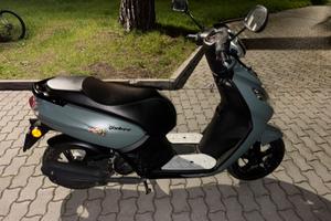 Peugeot Kisbee Shadow 50cc, 2025, solo 1745 km