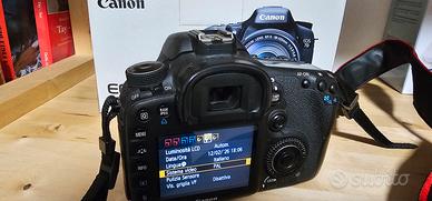 Canon eos 7d + ottica efs 18-55 f/3,5