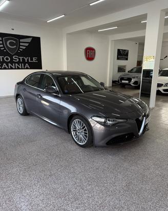 Alfa Romeo Giulia 2.2 Turbodiesel 180 CV Super