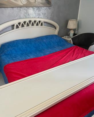 Camera da letto completa