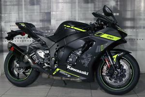 Kawasaki Ninja 1000 ZX-10RR Winter Test