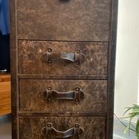 Cassettiera in stile vintage