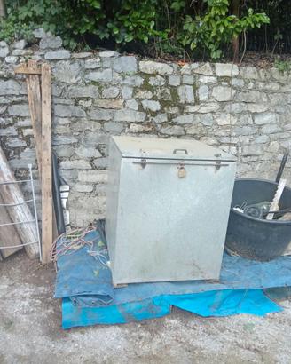 Cassone metallo zincato