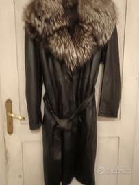 Cappotto pelle collo pelliccia.