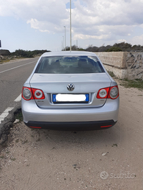 Vw jetta 1.9 tdi 105 cv anno 2009