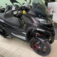 Piaggio MP3 400 hpe MP3 400 Sport ABS Hpe (2023 - 