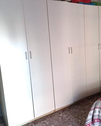 armadio camera da letto bianco 