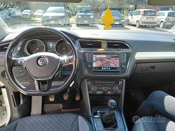 Volkswagen Tiguan 1.6 TDI 115cv Business BMT