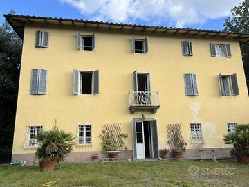 Villa a Capannori