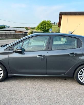 PEUGEOT 208 BlueHDi Dies - 55 kW (75 cv) - 02/2016