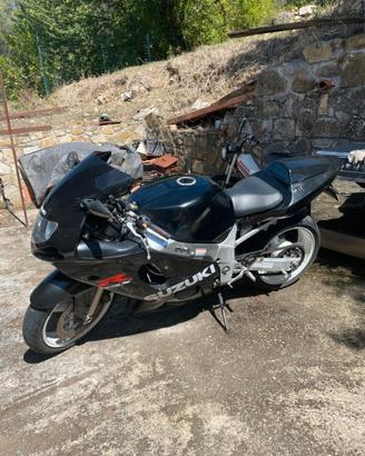 Suzuki gsxr 600 k3