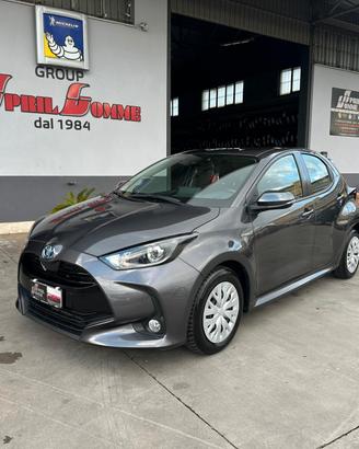 Toyota Yaris 1.5 Hybrid 5 porte Business PREZZO PR