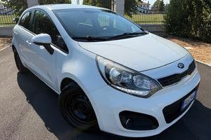 Kia Rio 1.4 CRDi 5p. Cool
