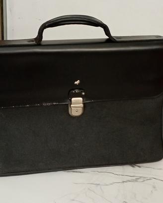 ventiquattrore marca Mandarino duck