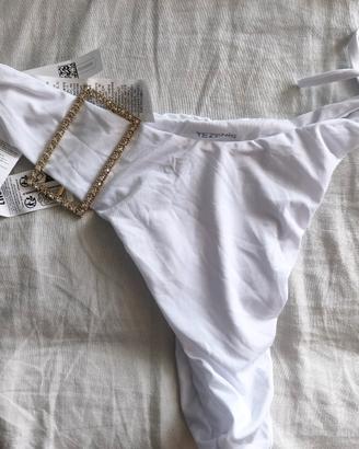 un pezzo di bikini brasiliana Tezenis 