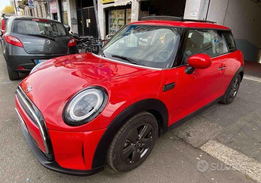 MINI Mini 4ª serie (F56)