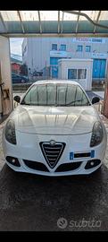 Alfa Romeo Giulietta 2.0 JTDm-2 140 CV Distinctive