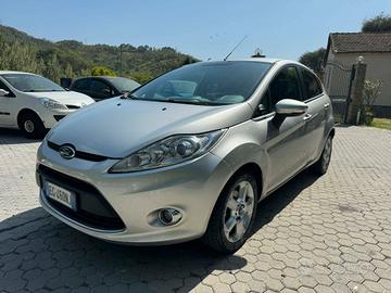 FORD FIESTA 1.2 BENZINA 100.000km 2011