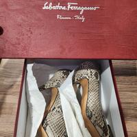 scatpa femminile Ferragamo