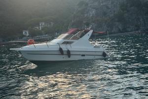 Barca semicabinata 8 metri Gio Mare