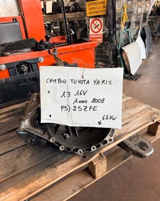 Cambio Toyota Yaris 1.3 16V Anno 2008 Codice Motor