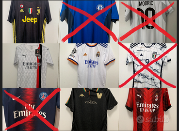 lotto maglie calcio per liberare l'armadio tutte M