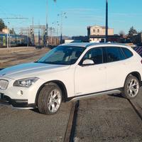 BMW X1 X-Drive 1.8 X-Line