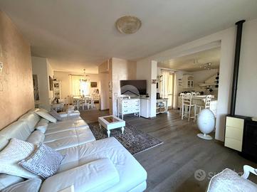 BIFAMILIARE A LONATO DEL GARDA