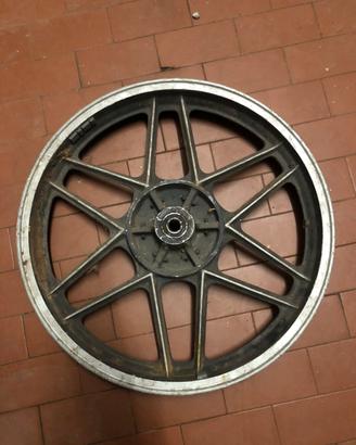 Sv3ndo cerchi in lega moto d’epoca a 25 euro