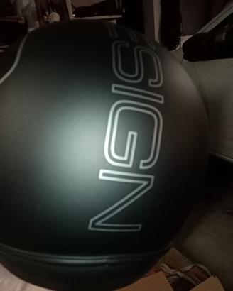 casco  momo desain con visiera fume in fibra