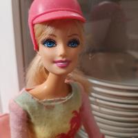 BARBIE con Scooter e casco
