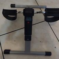 Pedalino pedaliera a schermo fisioterapia e sport 