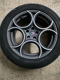 Cerchio Alfa Romeo Stelvio 235 55 R19