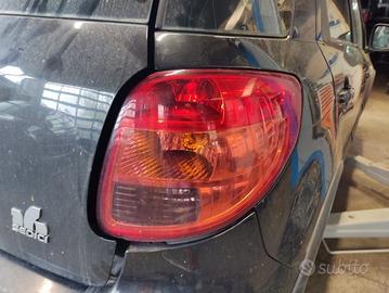 Fanale posteriore destro FIAT SEDICI del 2007